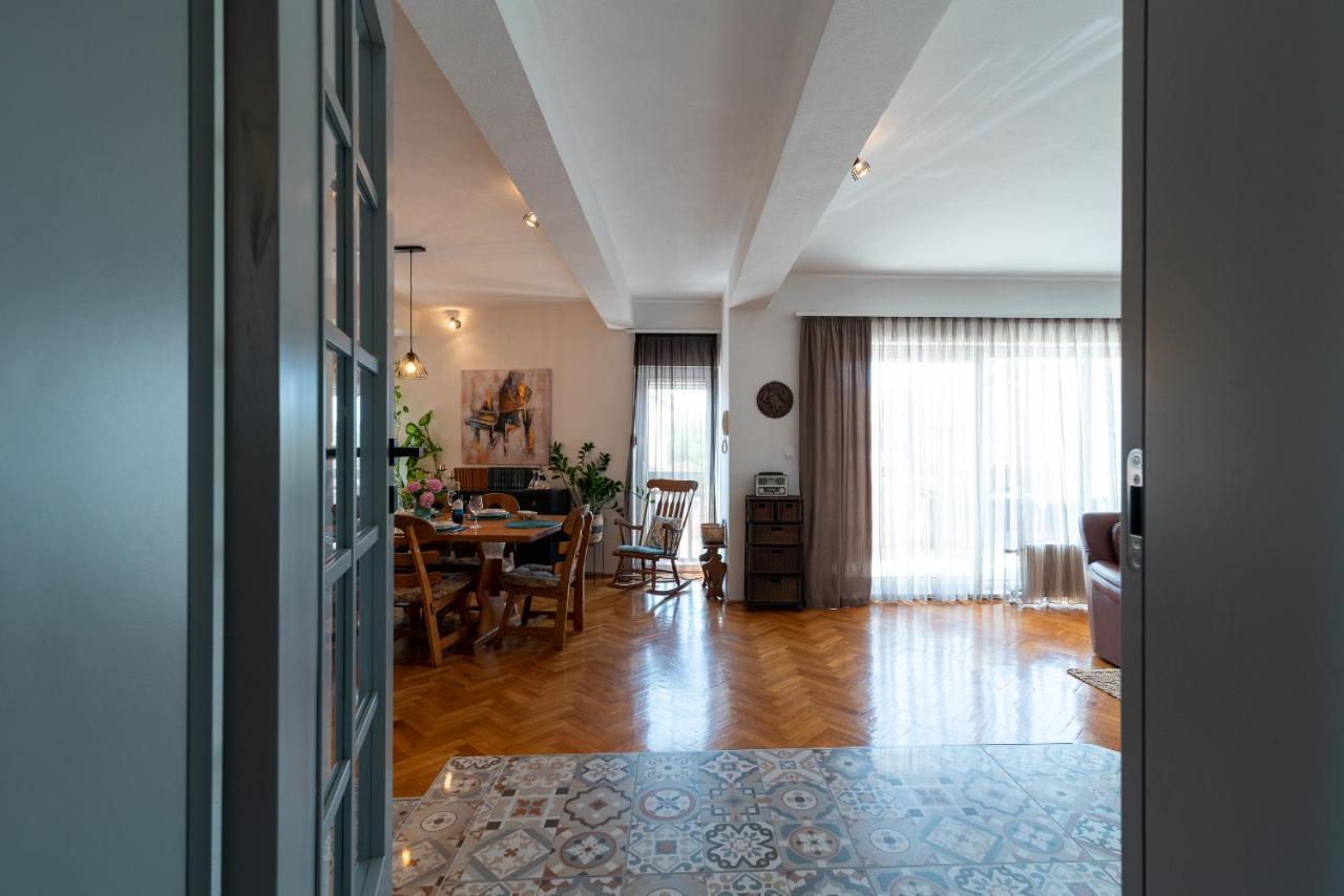 Apartment Kambel Kaštela Екстериор снимка